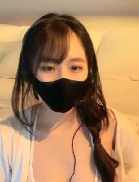 胡言乱语声优+娇娇嗲嗲的小狐狸+99v132.6g