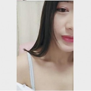 初音漫漫：高颜值萌妹子大合集，29.3G视频等你下载享受亲密互动