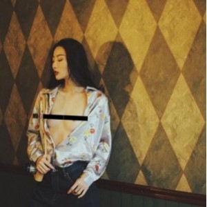 高冷女神逗本逗鸭私拍合集：16个视频共计346M，超级人气高品质国模！