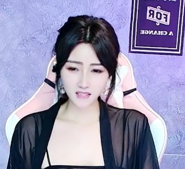 颜值御姐芮甜甜hhkkuu123121个视频76v78g最新更新19v19g生活与旅行分享