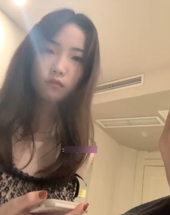 火爆大罩杯妹子震撼登场！57v28.8g视频珍藏，老资源百度ED2K热度不减