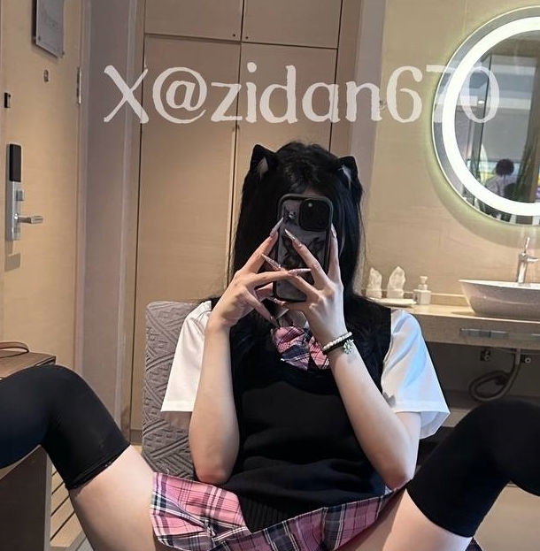 紫蛋：光阴反差女神，百度ED2K收藏热门，新增6v版本惊艳登场