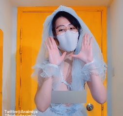 推特人气小狗奶咪12月合集：7次四人游，17V，总计3.93G