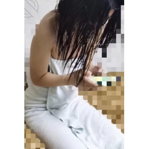求虐游戏收藏家：海角婶婶的62v6.5g视频