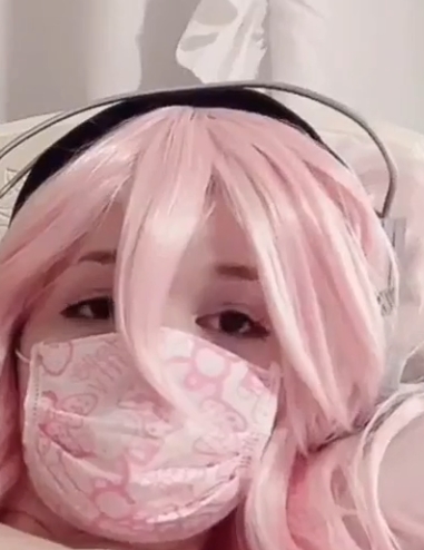 粉嫩小姐姐shybabybuntwt：百度、ED2K视频收藏达1548个，粉丝狂增！10.01更新