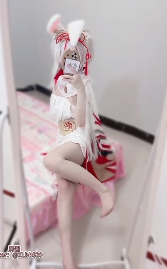 独家福利姬乌萨奇八八&小胖桃定制cos视频合集，王者荣耀角色私人订制，质量高数量可观！