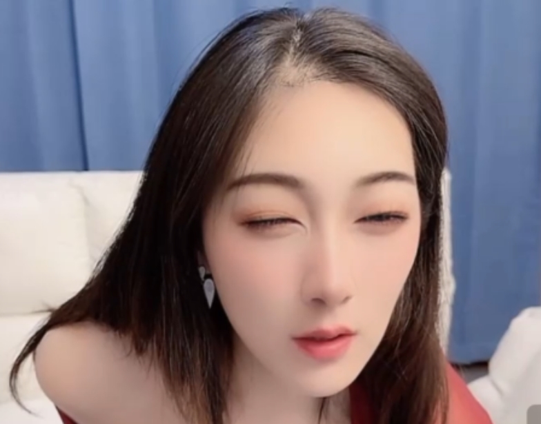 瑜伽女神JingJing高难度双擦放飞自我，爆玩源码获取，画质清晰