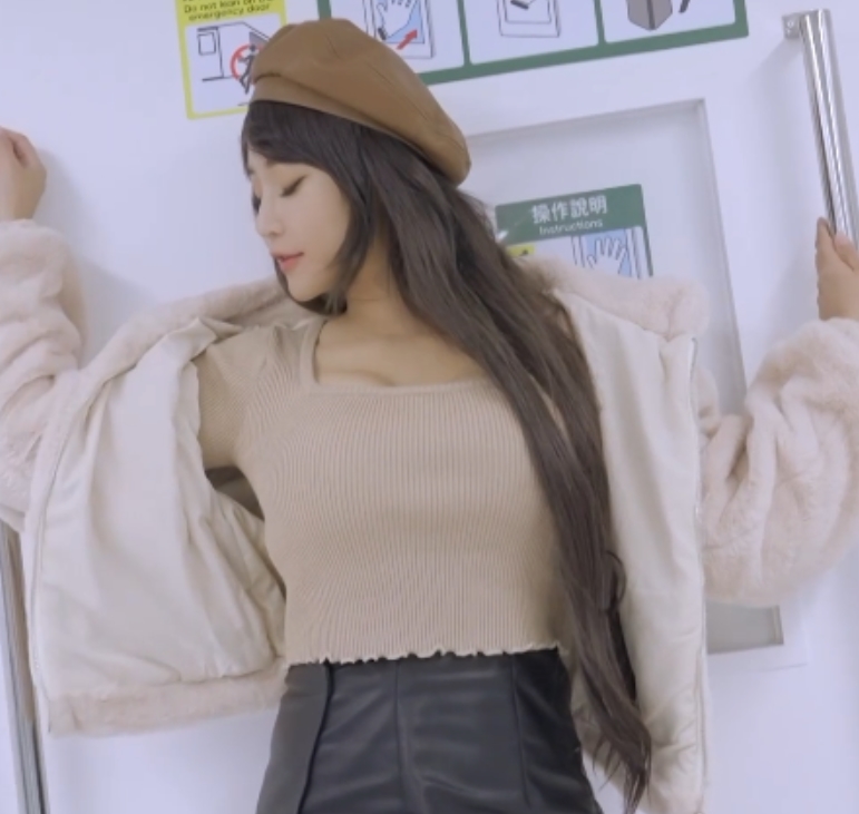 JVID乐乐精彩合集：33套视频，总11.6g，收藏必备