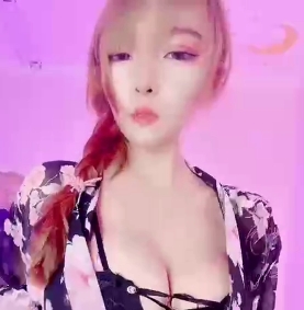 妲己昂土豪独家定制福利视频12V1.32G，北哥来了秒杀粉丝心