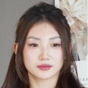 小沫-高跟鞋、肉丝、脚魅力尽显！140P+1V，5.76GB