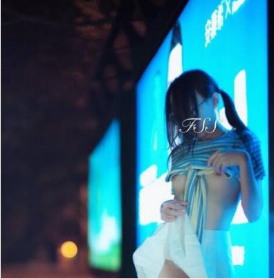 优质冯珊珊展示：火爆人气美女尺度大合集，21.5G视频尽显魅力