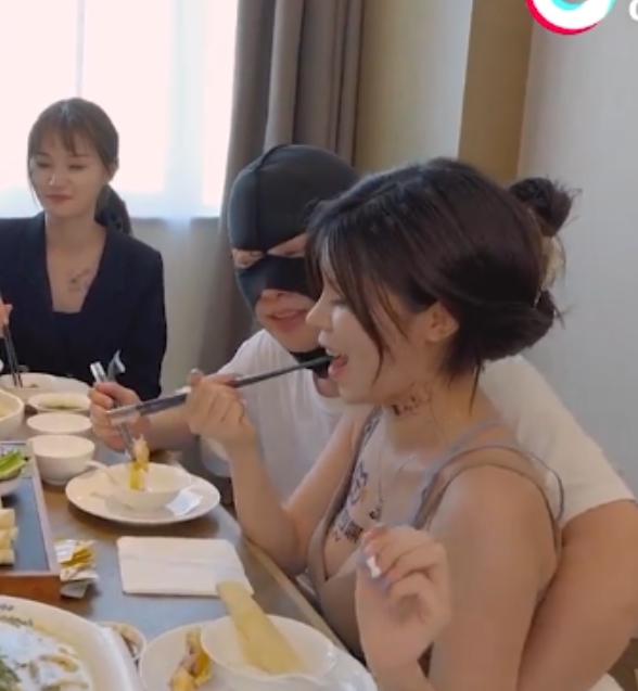 14v12.5g百度盘合集：天美传媒&抖阴旅行社综艺节目，转载搬运精彩PK