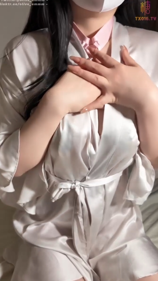 迷人美女Olive发布35.1g合集视频，精彩内容吸引收藏