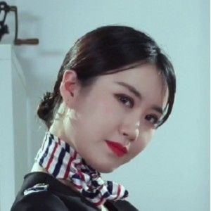 黑丝空姐服装子晴美腿1V-228M百度云资源下载