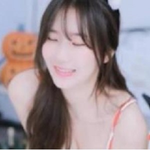 绅士必备！著名女团wegirls成员韩雅下水合集，3.2G视频精彩呈现