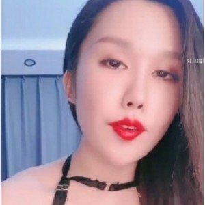 喷子尼尼子主播收费秀视频大放异彩