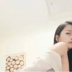 虎牙网红一库一库热舞合集，美女主播火辣热舞，美腿诱惑，1v-1.08g