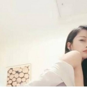 虎牙新晋超人气美女网红浮力主播一库一库有尺度自娱自乐银X热舞合集1v-1.08g