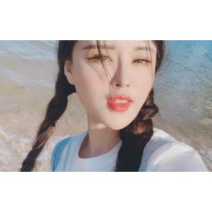 抖音女神露脸，狂野奈斯视频VIP