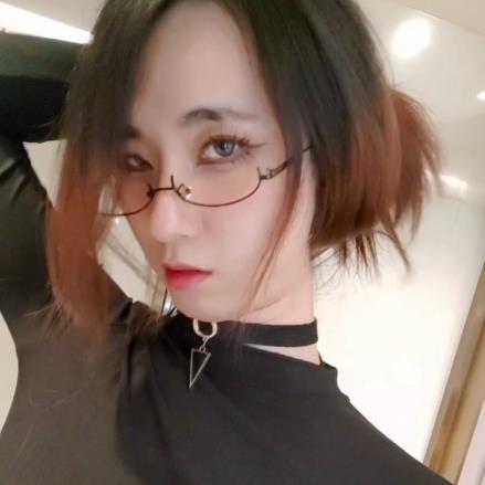 《宇宸酱NV-1.2G：男魅魔伪娘团三人游广州2号线死亡三号线》