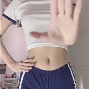 奶熊舞蹈精灵：极致完美的千变万化舞姿合集