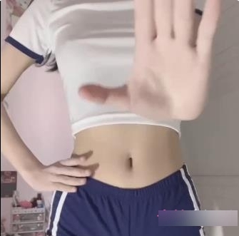 奶熊舞蹈精灵：极致完美的千变万化舞姿合集