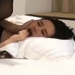 水果传媒：多体位大战御姐