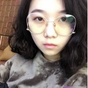 高端原创私密群内部社保妹子露脸