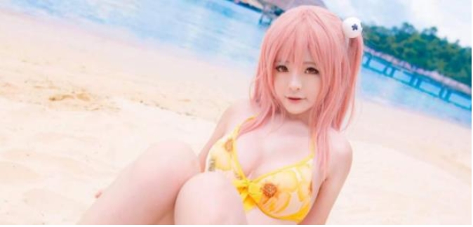 《穗乃果扮演的美女COS，让你心动不已！》