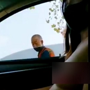 Twitter（LemonRD1）和陌生男人在卧室宣泄欲望【163.09M】