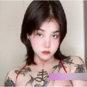 Twitter纹身辣妹（itsmukkk），楚楚可怜的眼神让人移不开眼睛【93V，7.2G 】