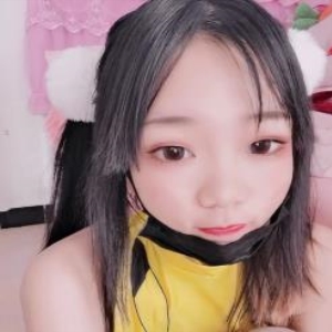 微博新晋超人气高颜值网红（活捉一只云云吖）精品稀缺私拍合集