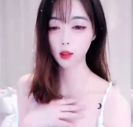 虎牙网红<小软软>私人全果定制