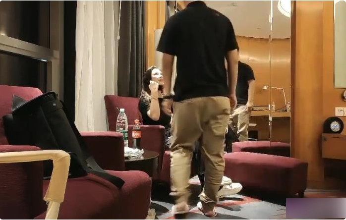 国精产品《小宝寻花》两天三回合总计3部！