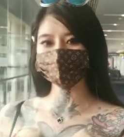 Twitter白富美文身女《Sexy+chloe》vip视图合集