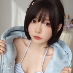 火遍全网女神《迷之呆梨/发条少女》fantia12月会员订阅