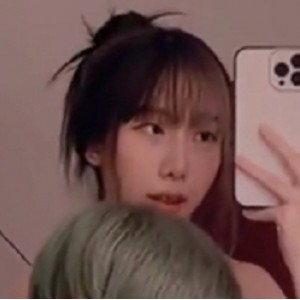 素人尤物和绿毛小伙自拍泄露