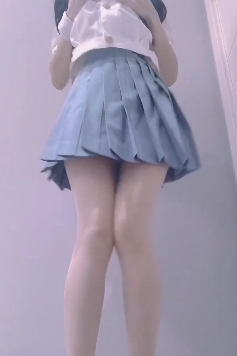 尺度超大的反差FL姬《cuteli》妹子音符袜超大合集