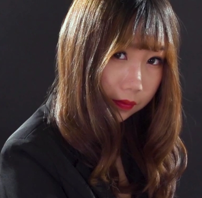 制服ol自拍包臀裙肉丝白领《泷儿》