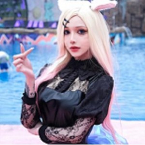 Twitter顶级女装大佬《蓓蓓酱》定制