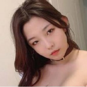 网红（辉夜姬）反差在线观看