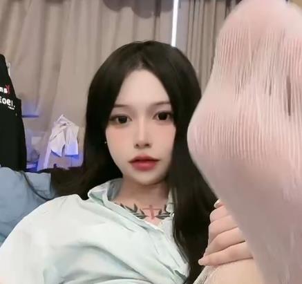 虎牙（TS-蓓蓓酱）直播间金丝旗袍学生装