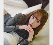 最新盘丝网两个顶级模特超大尺度拍摄花絮