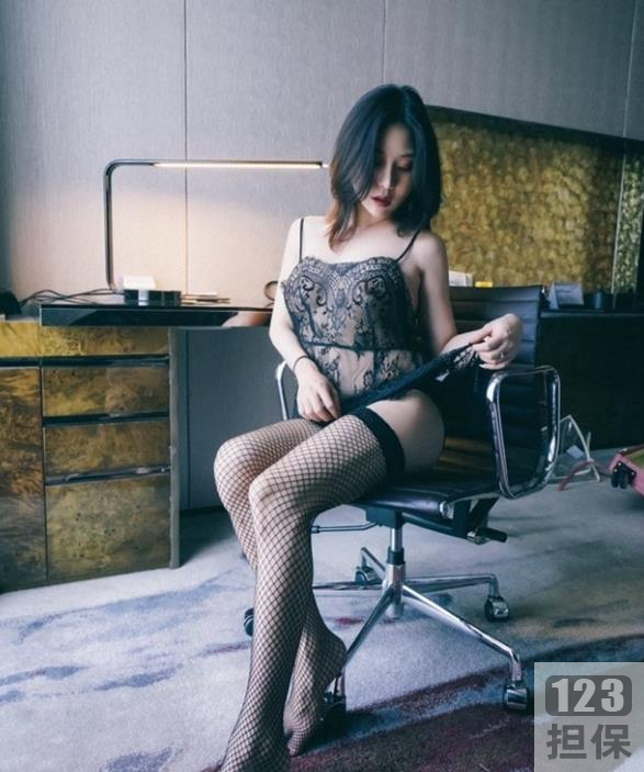 精选最美某推博主『元气美美』完整版