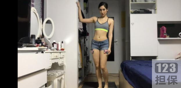 精选美少女《名模Maggie+Q的香港网红瑜伽》作品