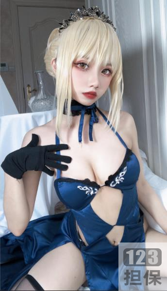 精选御萝双修超美模特果咩酱私人订制作大礼包