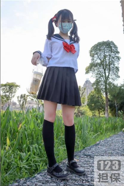 精选学生美女《工口糯米姬》作品