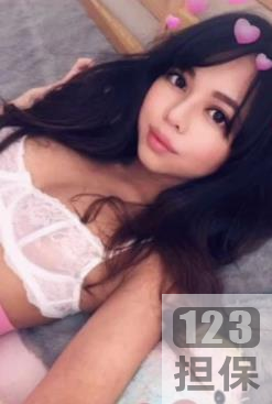 精选清纯无辜少女喜欢双人剧情的某推网红洛丽塔KittyXkum