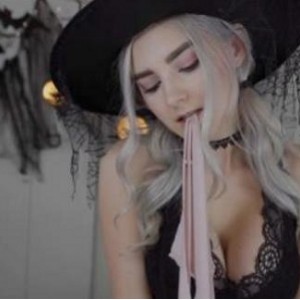 精选欧美圈的萌妹子AvrilxLust大礼包