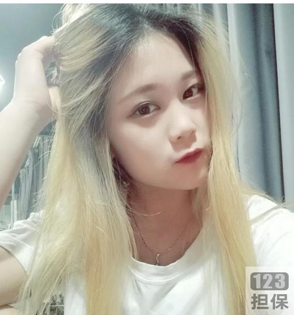 精选美足出名的女神希妹私拍大礼包